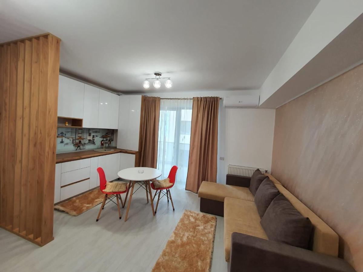 Listone' Apartment 12 Mamaia Nord Navodari Bagian luar foto